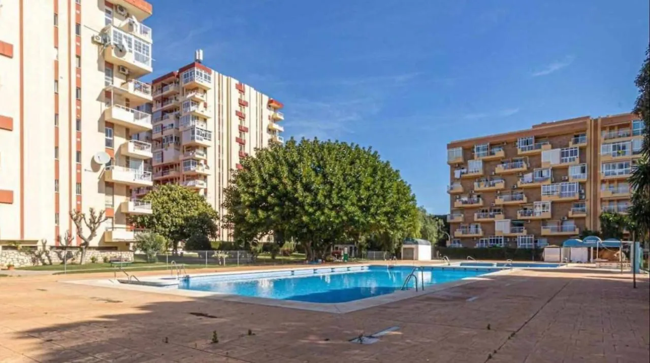 797 Holiday Rentals - Comodo Estudio En Agata Con Terraza Benalmadena